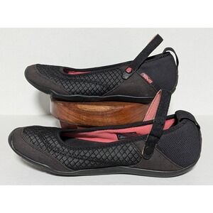 Teva Women's Niyama Mary Jane/Ballet Flats Size 6.5 Black & Pink Rubber Sole